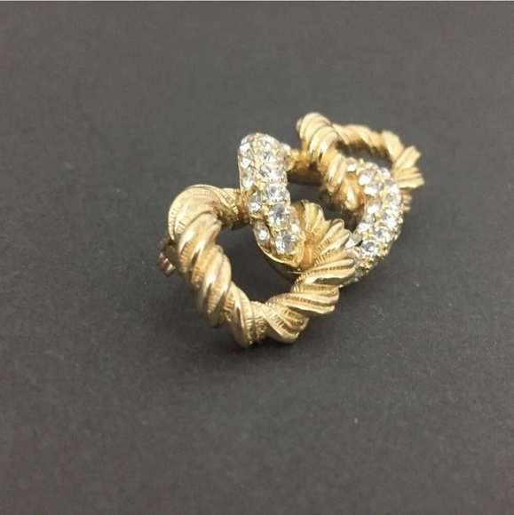 CHRISTIANE DIOR RHINESTONE GOLD TONE BROOCH - Picture 4 of 11